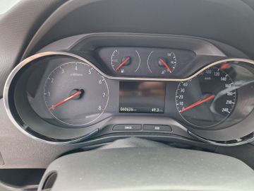 Bild 13 Opel Crossland (X) Inovation