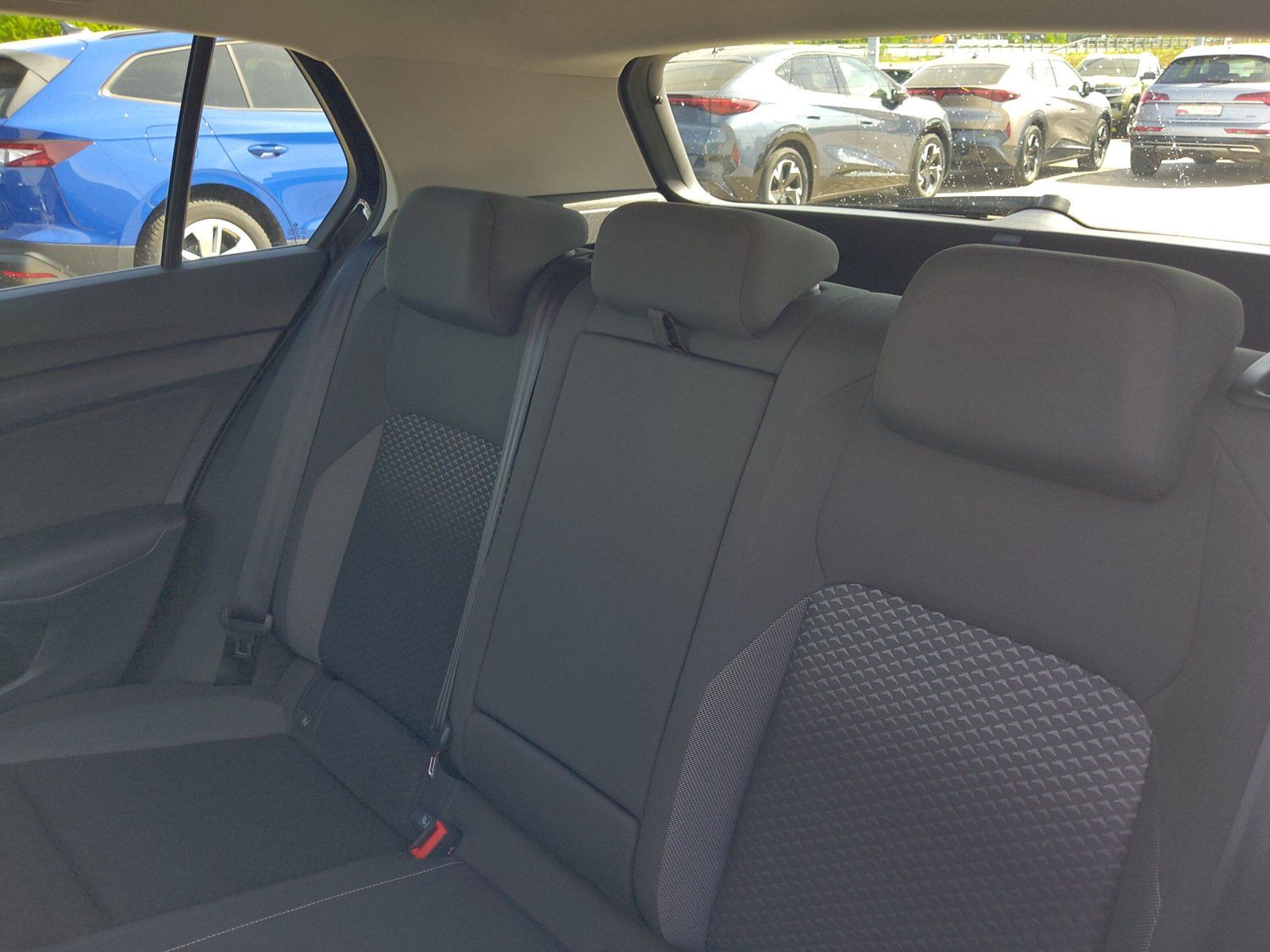 Volkswagen Golf - Bild 13
