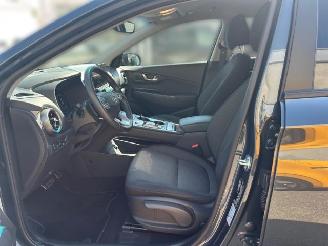 Fahrzeugabbildung Hyundai KONA Basis Elektro 2WD Apple CarPlay Android Aut