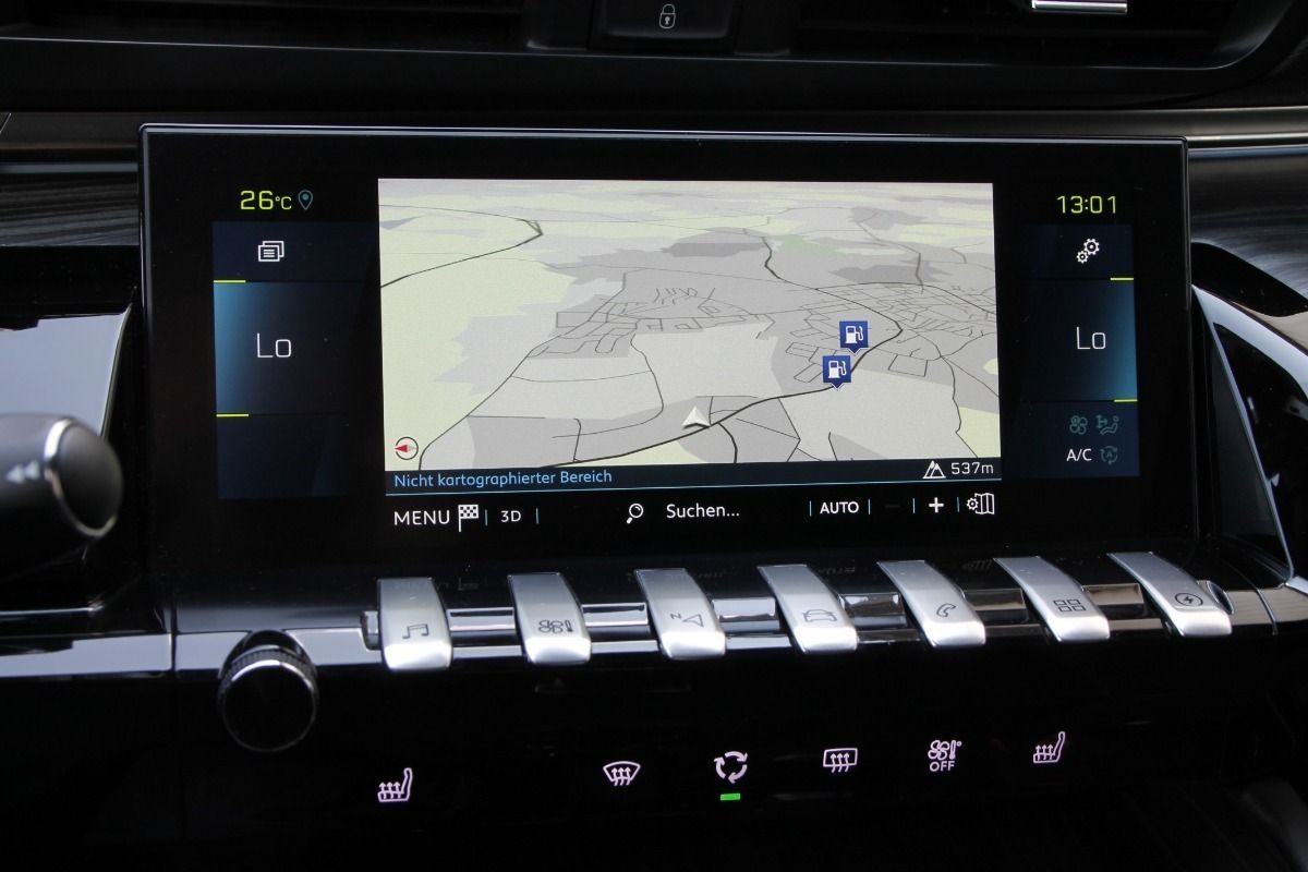 Fahrzeugabbildung Peugeot 508 Hybrid 225