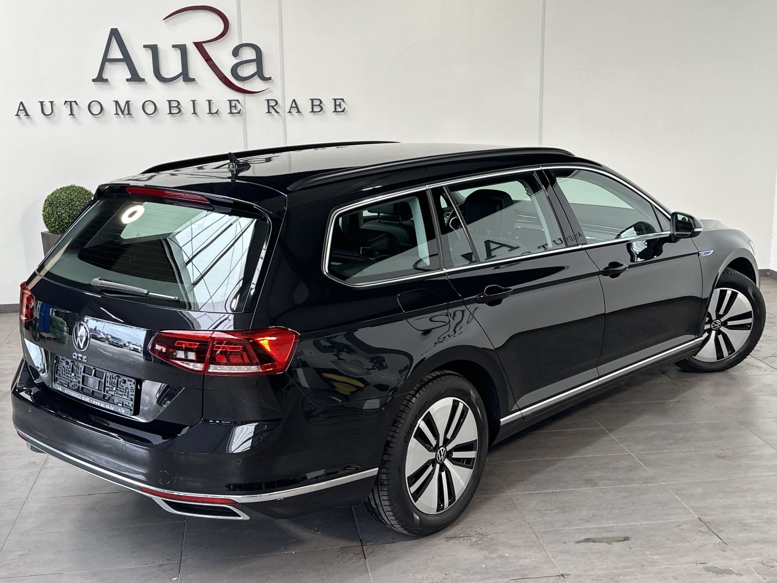 Fahrzeugabbildung Volkswagen Passat Variant GTE NAV+LED+ACC+KAMERA+LEDER+17ZO