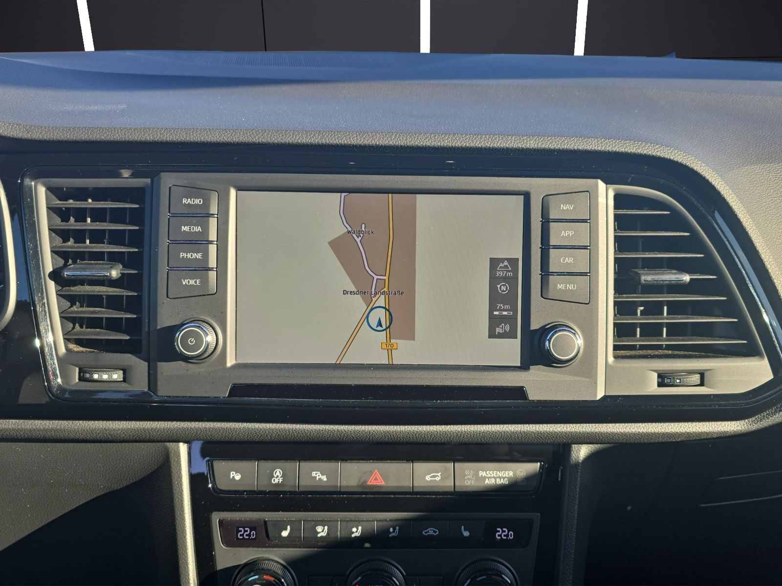 Fahrzeugabbildung CUPRA Ateca Basis 4Drive Klimatronik LM Panoramadach