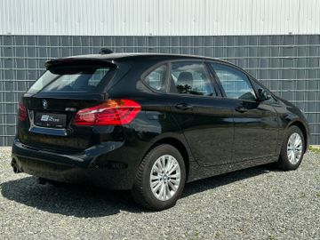 BMW 218 - 5