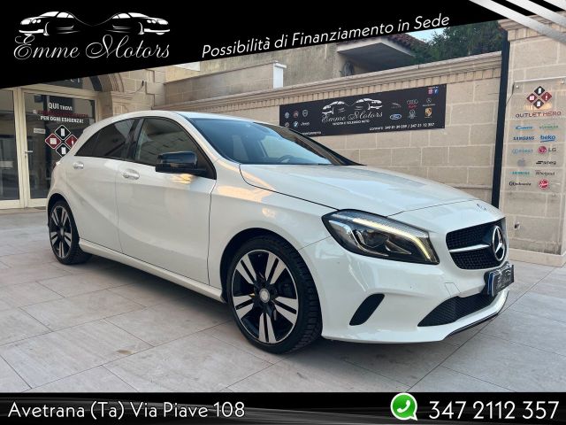 Mercedes-Benz Mercedes-benz A 200 Sport Black Line TAGLIANDI U