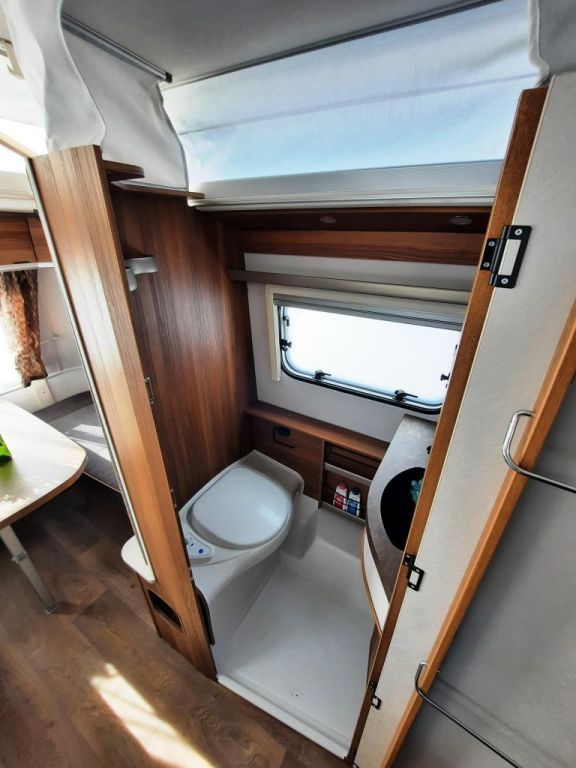 Fahrzeugabbildung HYMER / ERIBA / HYMERCAR Touring 560 Verfüg./Sparen Sie 8.950,- €