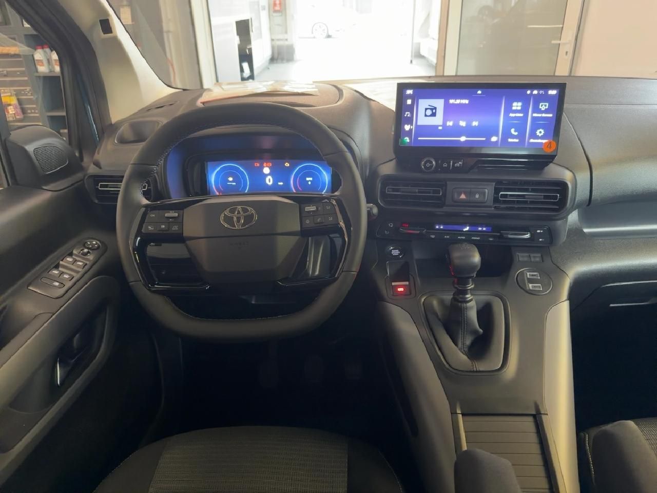 Fahrzeugabbildung Toyota Proace City Verso L1 Teamplayer *SHZ+RFK+EPH*