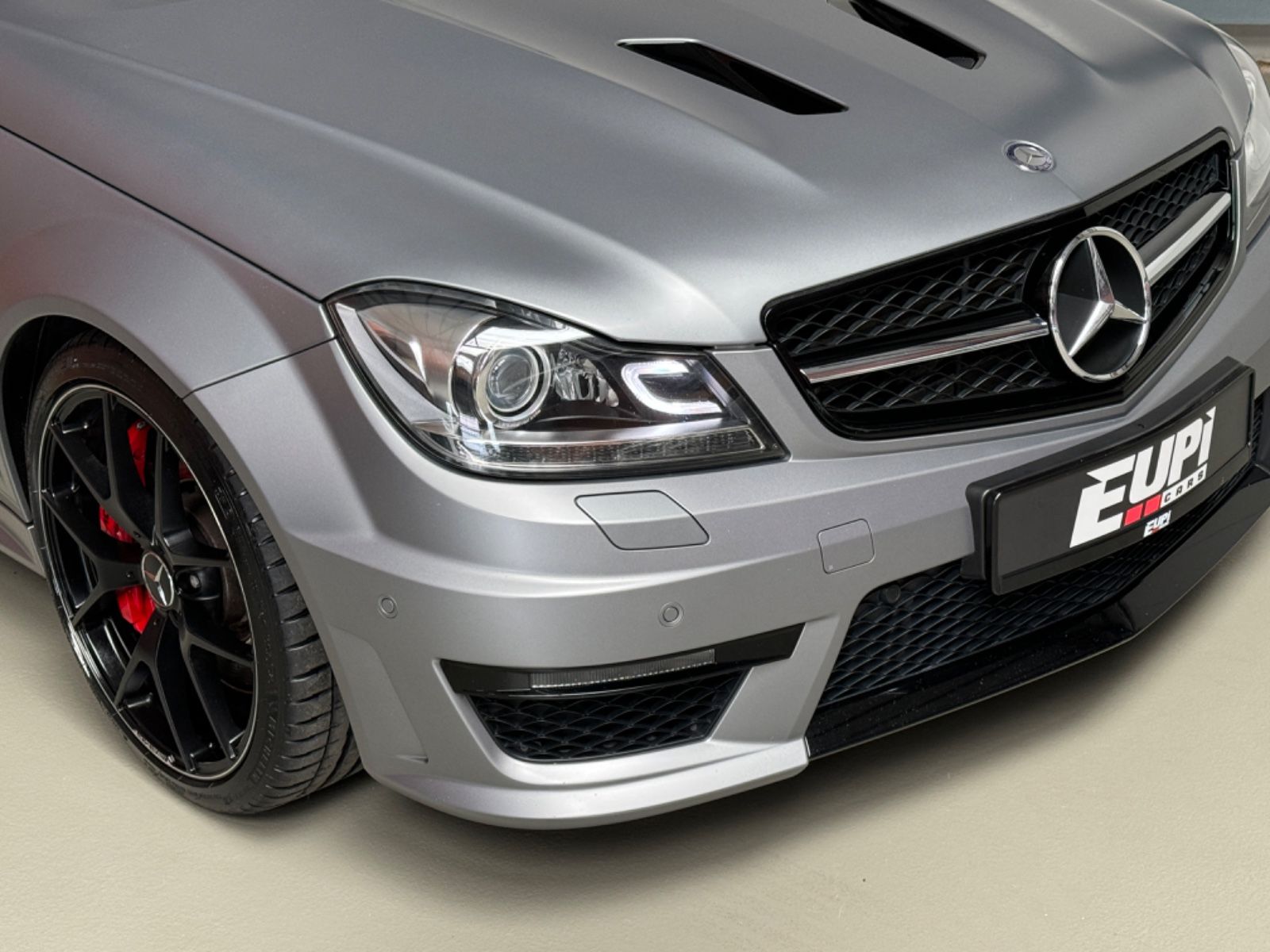 Fahrzeugabbildung Mercedes-Benz C 63 AMG T Edition 507