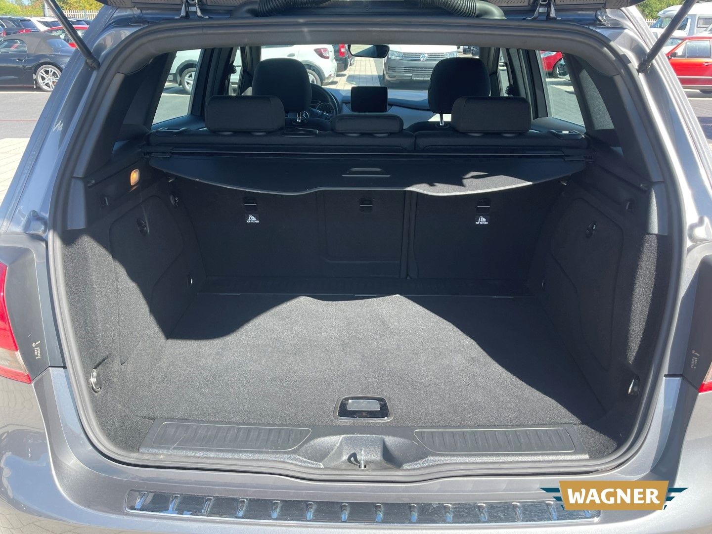 Fahrzeugabbildung Mercedes-Benz B 180 Sitzheizung Klimaanlage Isofix 2-Hand