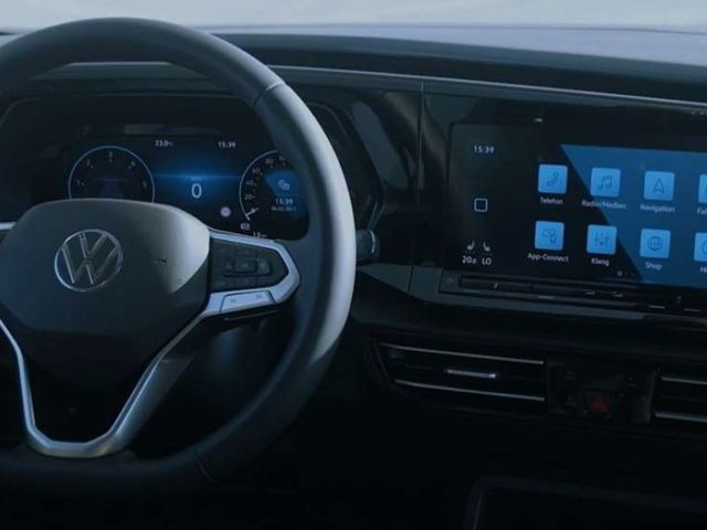 Fahrzeugabbildung Volkswagen Caddy Maxi Rollstuhltransport Heckeinstieg