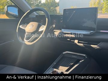 Volkswagen T-Roc - 7