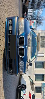 BMW E 39 528i top Preis - BMW 528 aus 1999: 528i