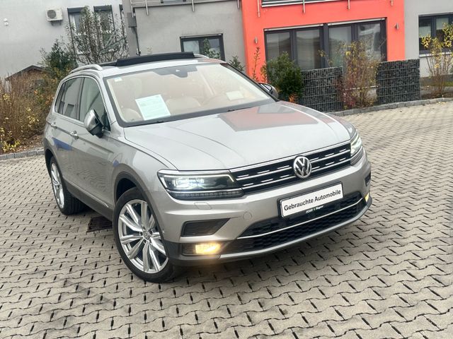 Volkswagen Tiguan Highline 4Motion DSG Pano Leder ACC AHK