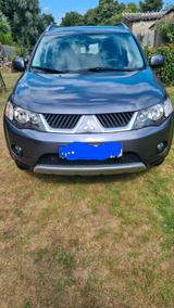 Mitsubishi Outlander Allrad Wenig Kilomete... - gebrauchte Mitsubishi Outlander aus dem Jahr 2008