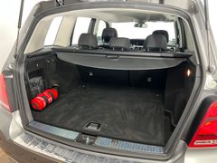 MERCEDES-BENZ GLK 220 CDI / 4x4 / NUR 74.tKM / GARANTIE / AHK MERCEDES-BENZ GLK 220 CDI / 4x4 / NUR 74.tKM / GARANTIE / AHK
