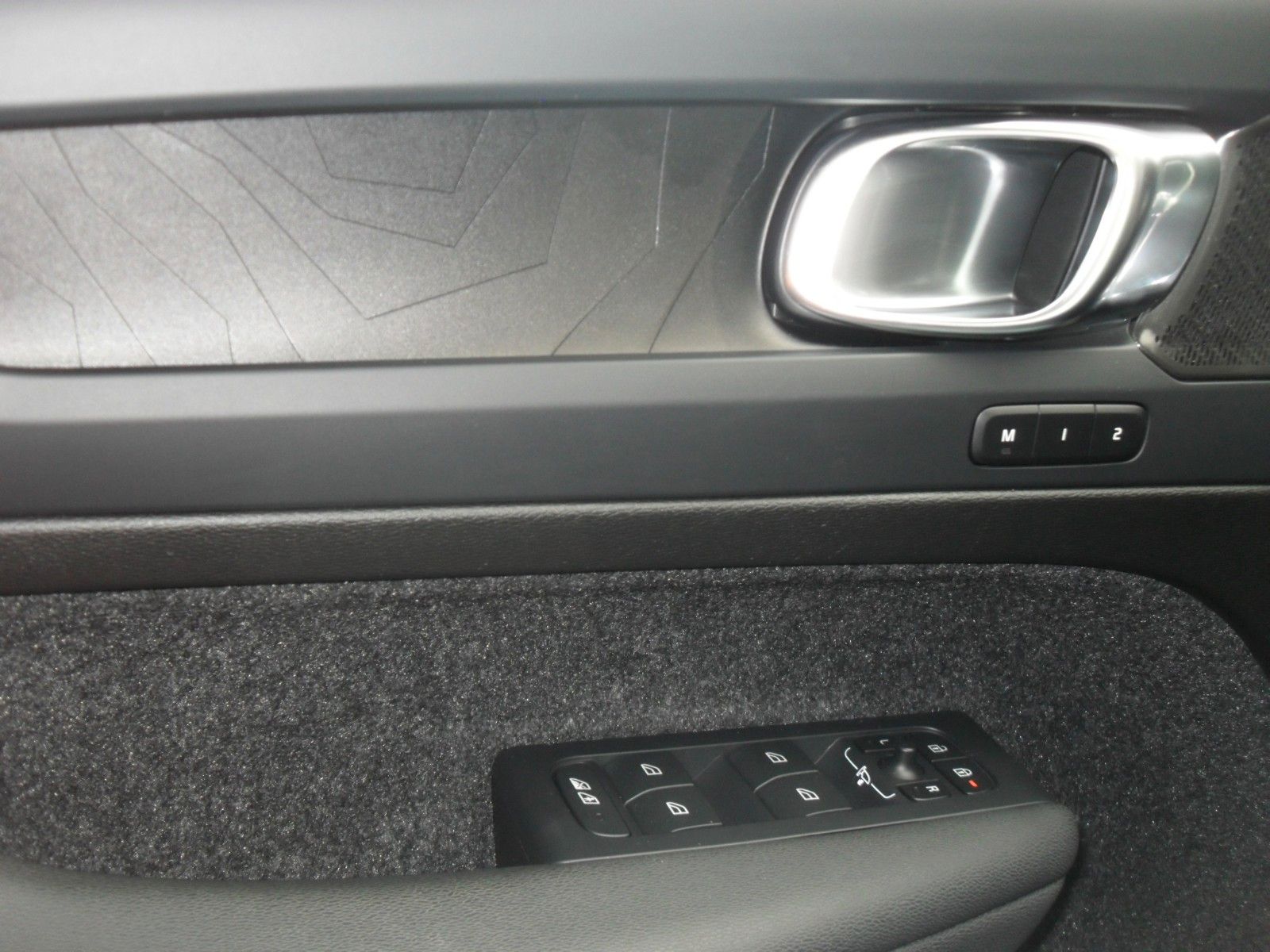 Fahrzeugabbildung Volvo C40 Ultimate | 360° | WP