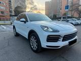 Porsche Cayenne E-Hybrid -