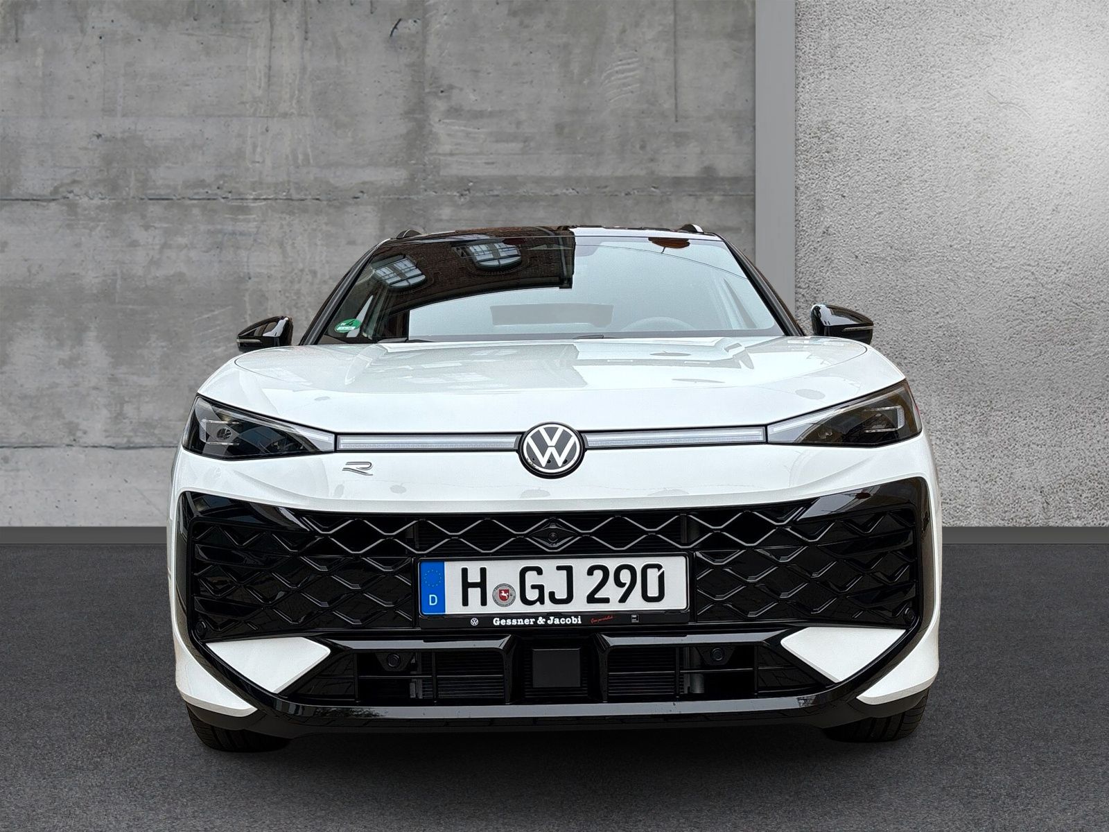 Fahrzeugabbildung Volkswagen T-Roc R-Line 1.5 eTSI DSG App-Connect RFK