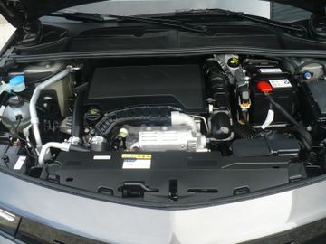 Bild 14 Opel Astra 1.2 Turbo 96kW GS NAVI SHZ/LHZ 360° Kamera