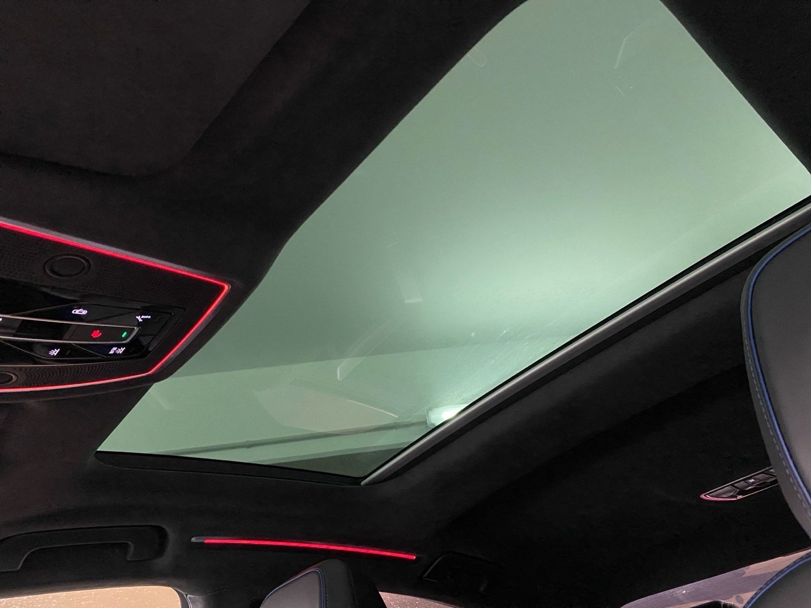 Audi A8 - Bild 21