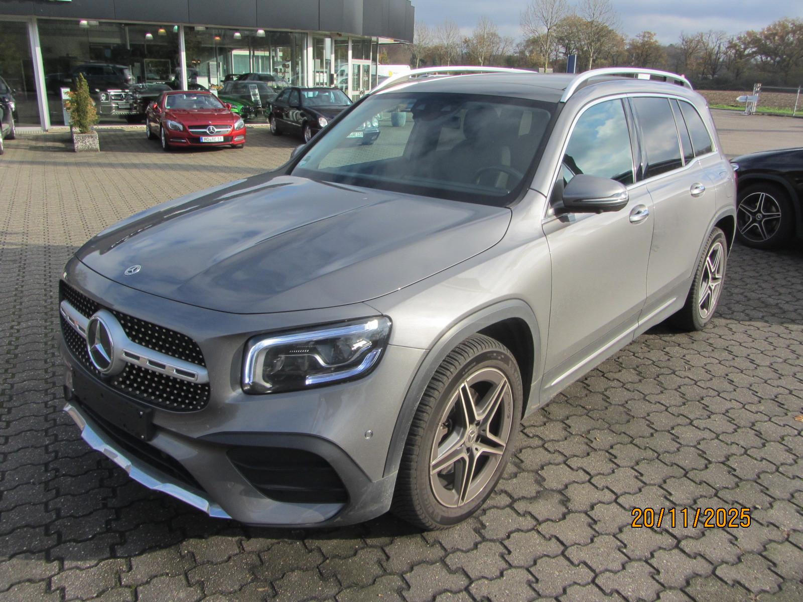 Mercedes-Benz GLB 250 AMG-Line Panoramadach  360*Kam. 1.Hd.