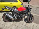 Suzuki SV650, Top Zustand, nur 14 Tkm, Garagenfahrzeug - SUZUKI SV 650 N