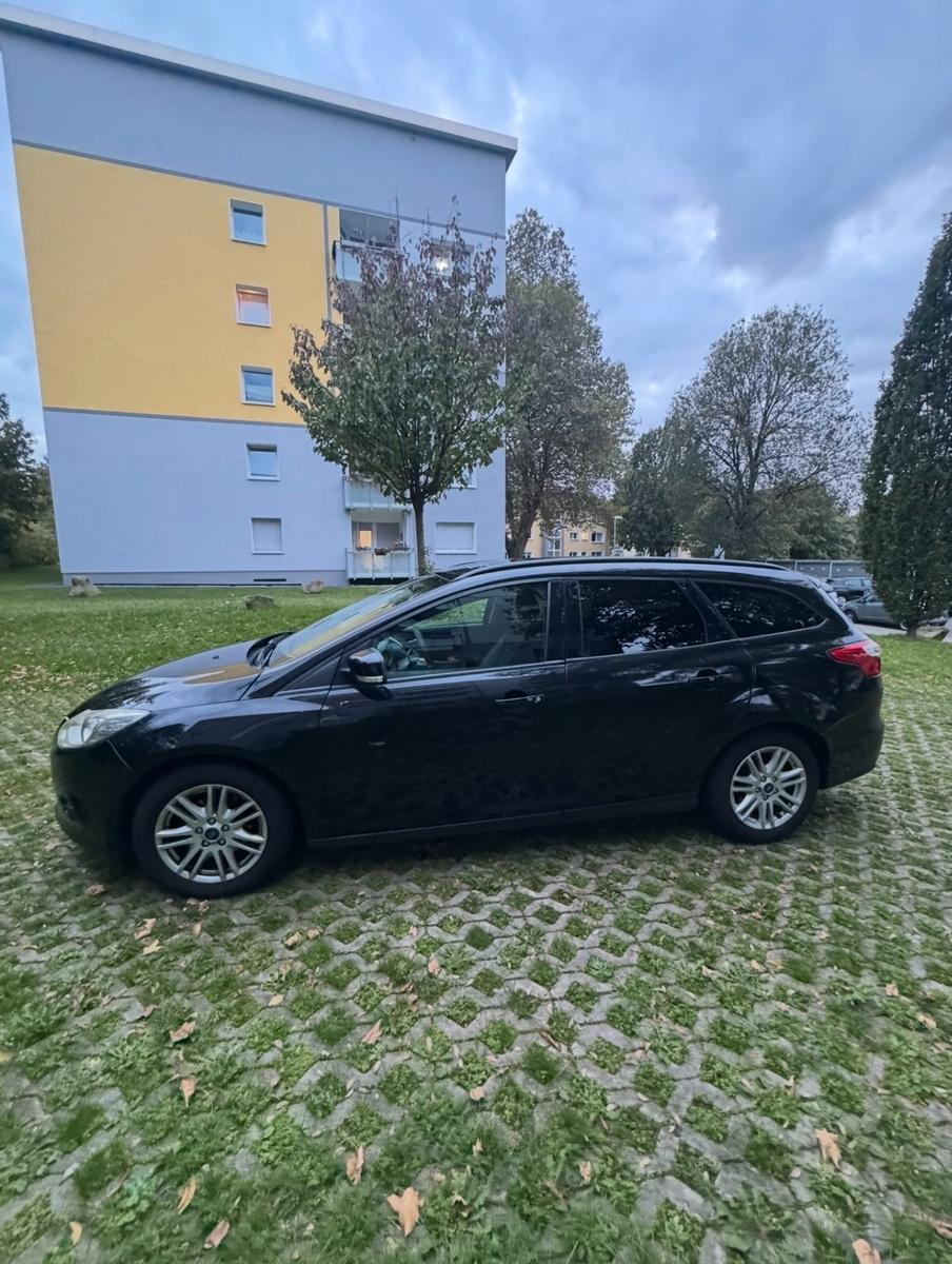 Ford Focus 2011 — двигун 1.560 cm³, 116 HP (85kW)