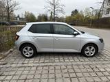 Skoda Fabia 1.2l TSI DSG 81kW Style Klima PDC Carplay - Skoda Fabia Gebrauchtwagen in München