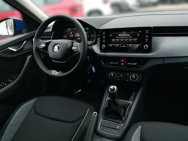 Fahrzeugabbildung SKODA Kamiq 1.0 TSI Essence SITZHEIZUNG PDC MFL AID