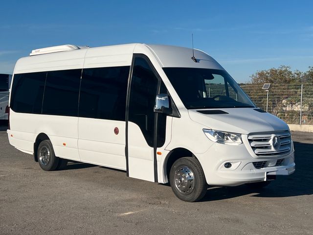 Mercedes-Benz Sprinter 517 CDI/20+1