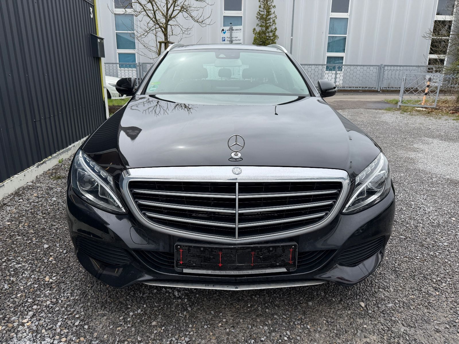MERCEDES-BENZ C 180 T CGI/AUT/NAVI/LED/PDC/SHZ