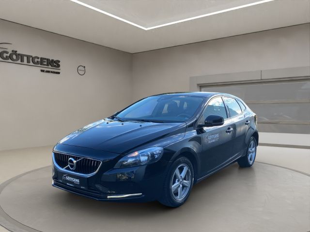 Volvo V40 T2 KINETIC NAVI KLIMAAUTOMATIK PDC Bluetooth