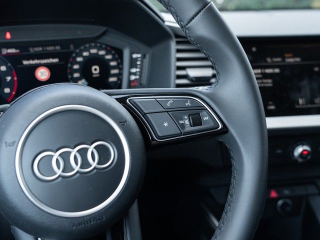 A1 Sportback 30 TFSI advanced LED+NAVI+SZH