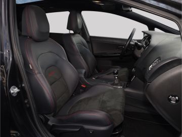 Kia Ceed GT-Track 1.6 T-GDi Pano Xenon Navi Kamera