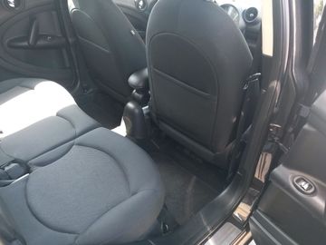 MINI Countryman D (Cooper) - 12