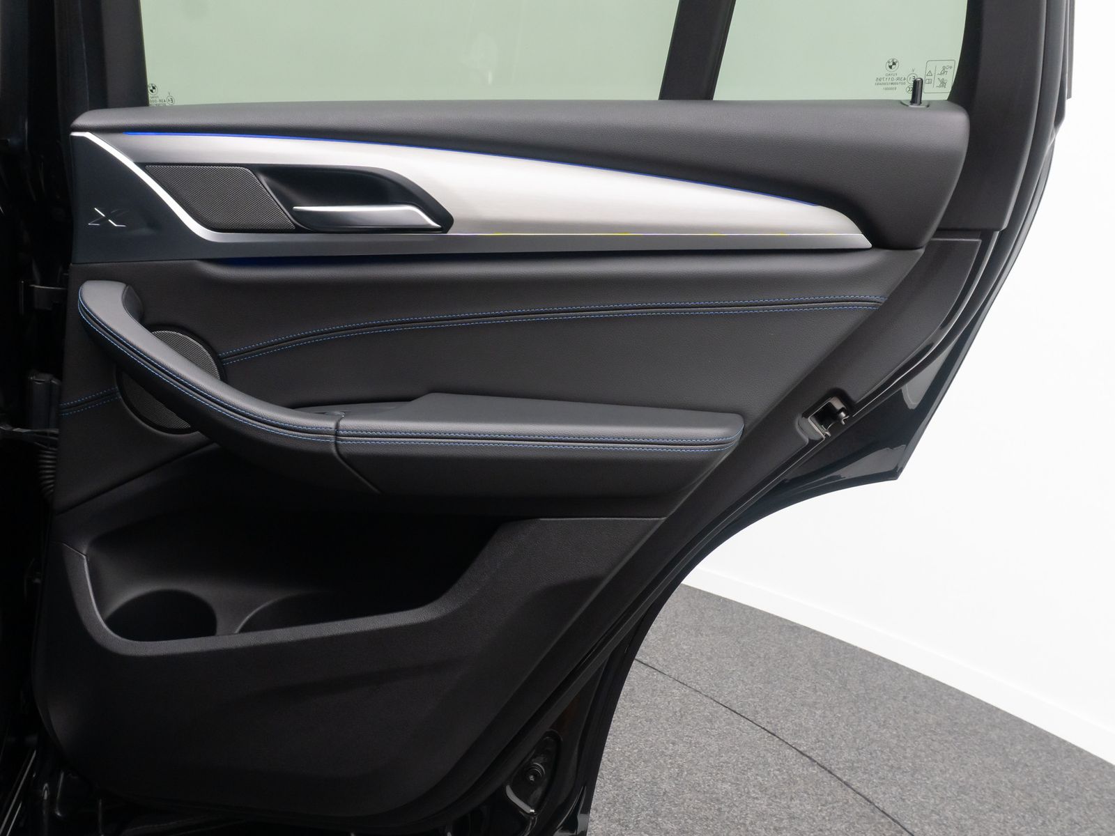 Fahrzeugabbildung BMW X4 xD30d M Sport ACC 360&deg;AHK DispKey HUD H/K 20"