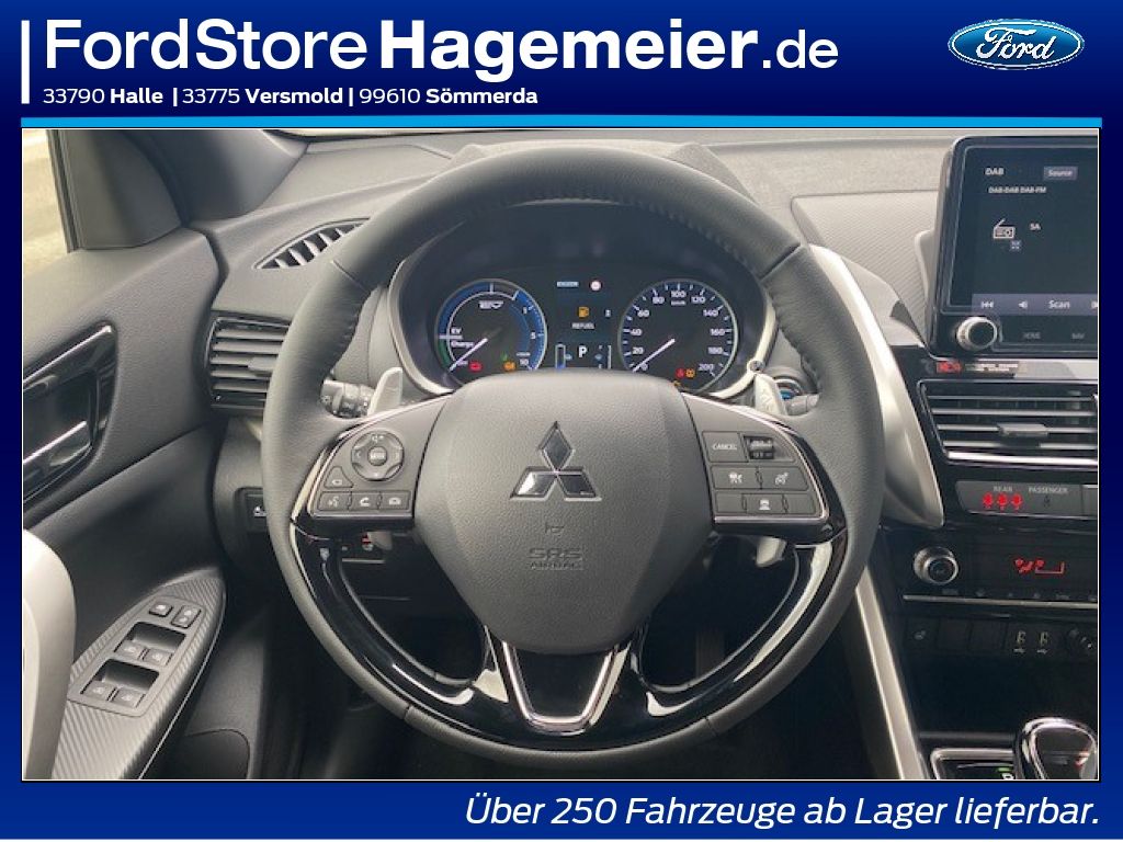 Fahrzeugabbildung Mitsubishi Eclipse Cross Select 2.4 PHEV AWD