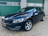Volvo V60 Kombi Linje Business Automatik/NAVI/PDC/SHZ/ - Volvo V60: Linje Business
