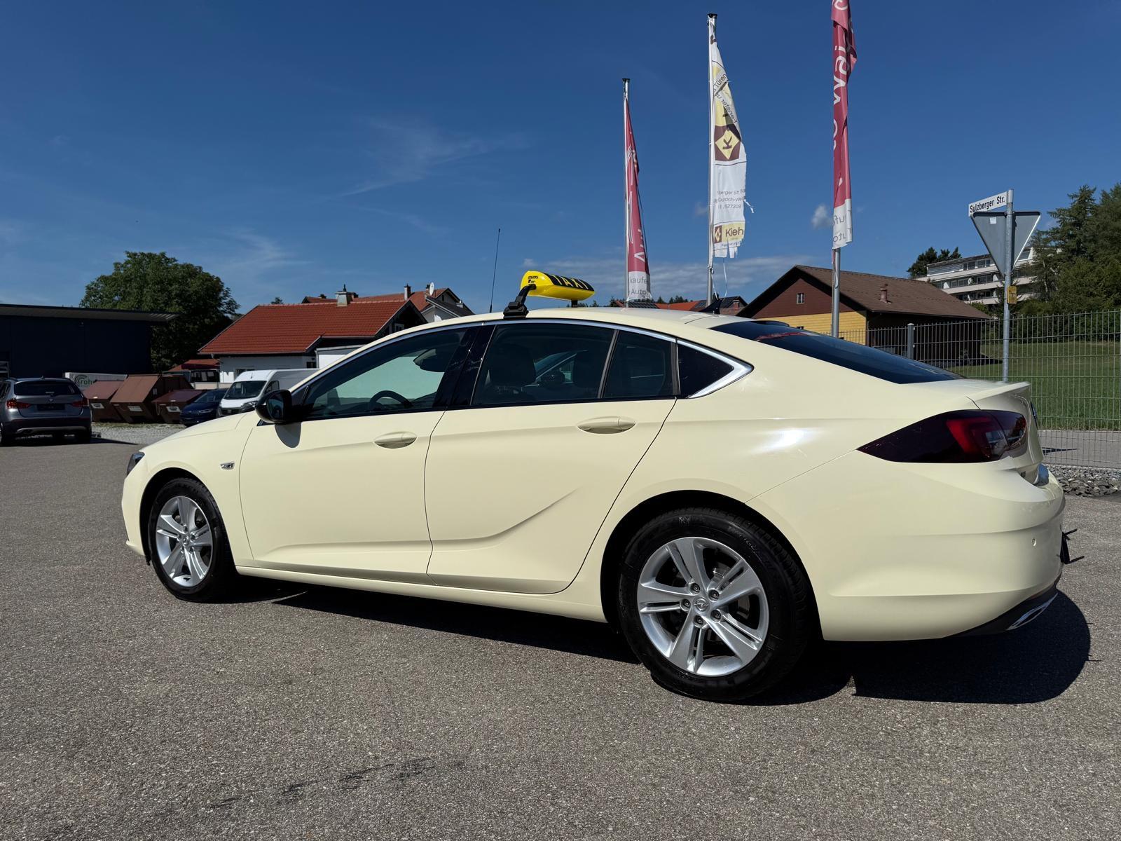 Opel Insignia 2.0 Turbo 125kW Autom.  1.Hand  Folie