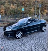Peugeot PEUGEOT CABRIO - gebrauchte Peugeot 206 aus dem Jahr 2002