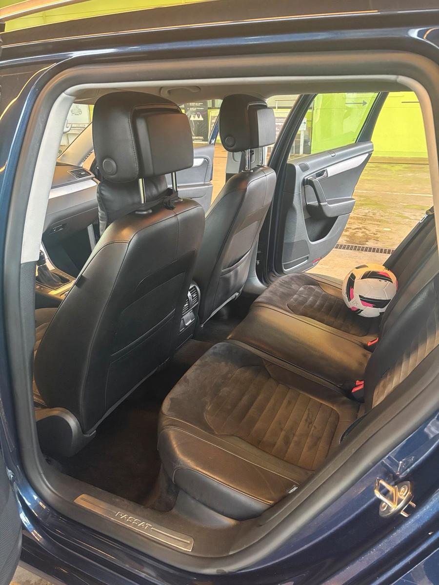 Volkswagen Passat 2012 — photo 12
