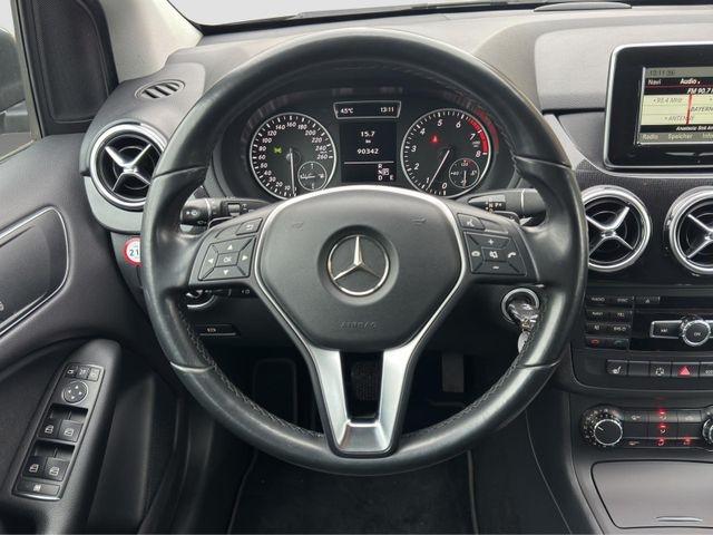 Mercedes-Benz B 180 7G-DCT Automatik *Garantie*