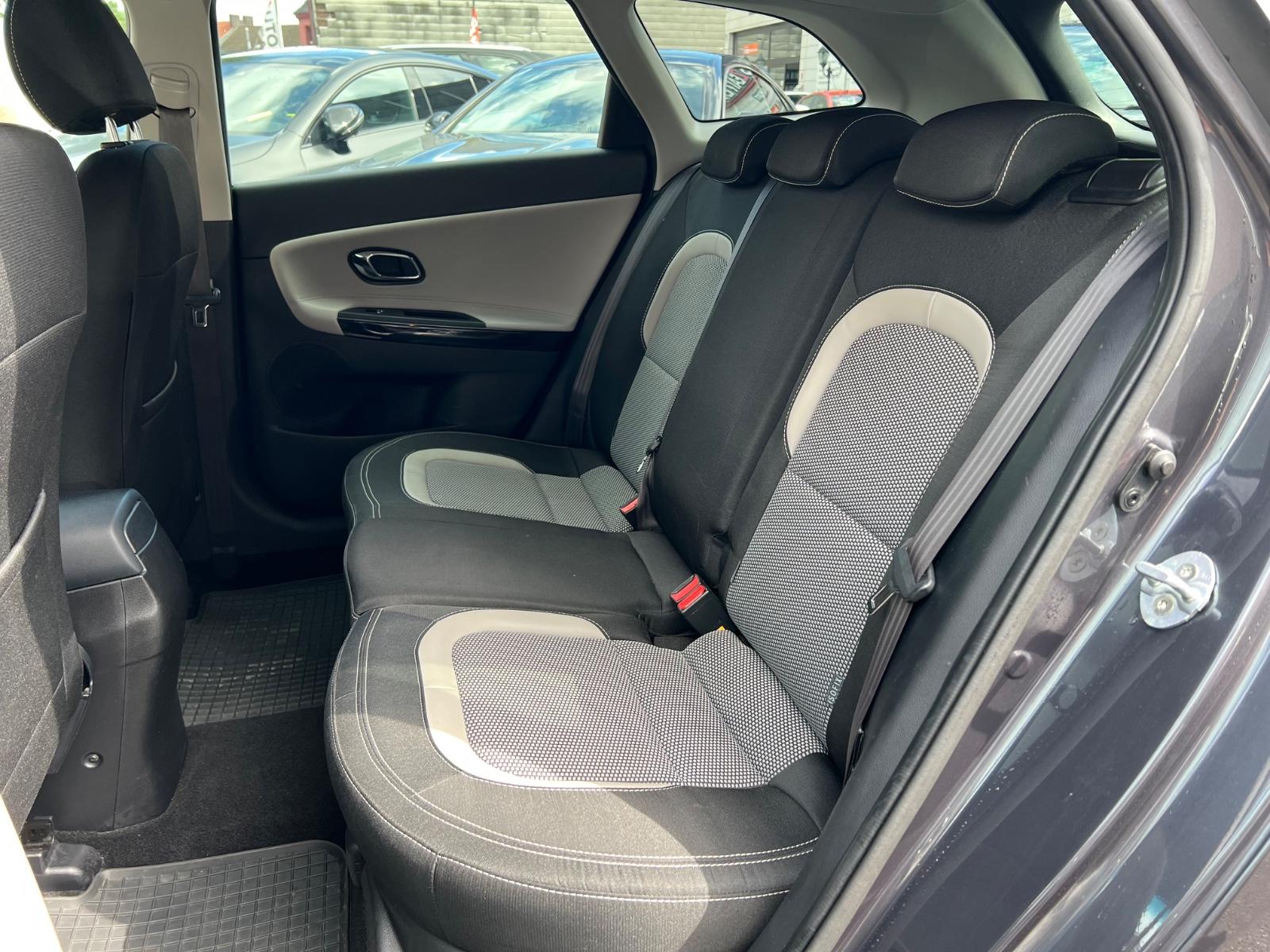 Kia Ceed Sportswagon Dream Team*TÜV*INS