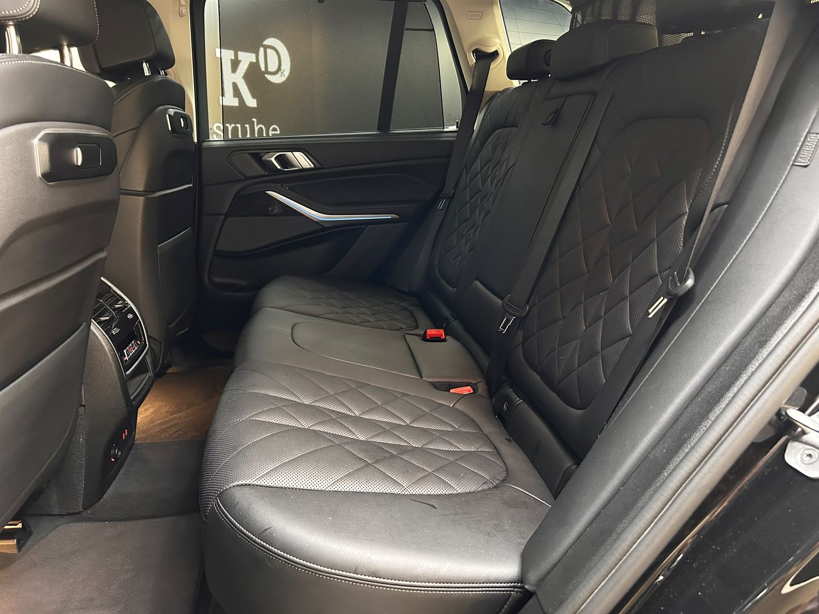 Fahrzeugabbildung BMW X5 50 e xDr PANO+MEMO+LUFT+LED+HEAD+H&K+AHK+360+