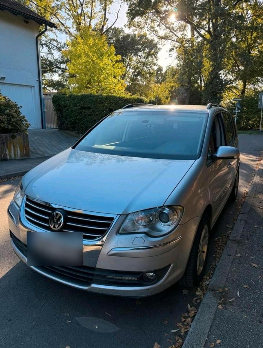 Volkswagen Touran 2006 — двигун 170 HP (125kW)