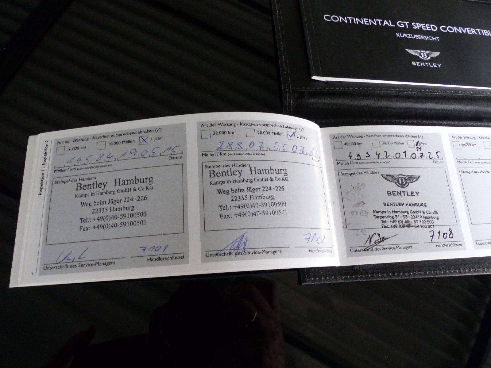 Fahrzeugabbildung Bentley Continental GTC W 12 SPEED MULLINER