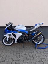 Suzuki GSXR 1000 / Dual Akra / TÜV bis 10/26 - Offers matching your search criteria