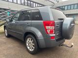 Suzuki GRAND VITARA 2.0 COMFORT 4X4 NAVI/AHK/KLIMAUT - Suzuki Grand Vitara: 2.4