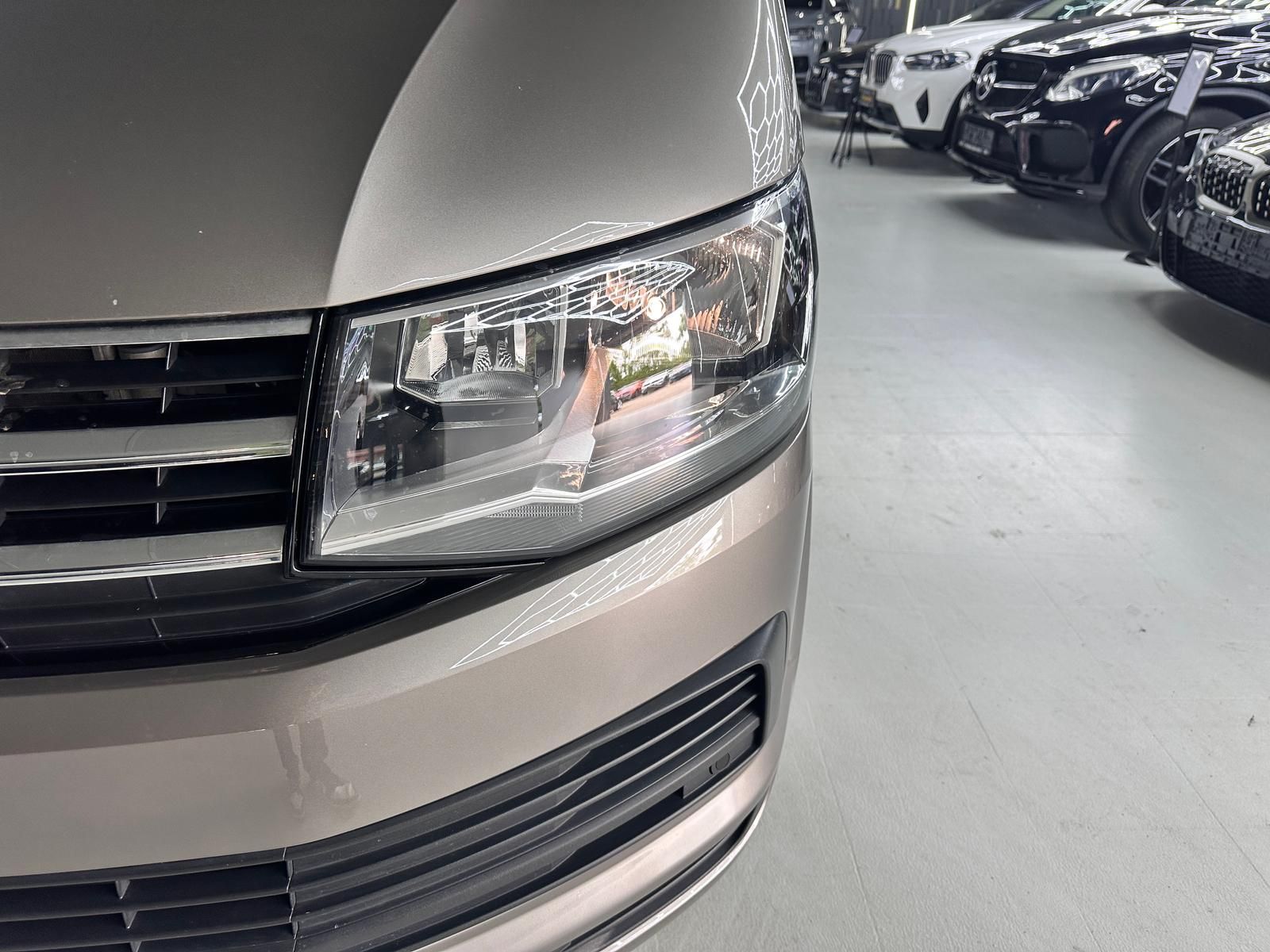 Volkswagen T6 Multivan Comfortline 2.0 TDI DSG AHK SHZ CAM foto 9