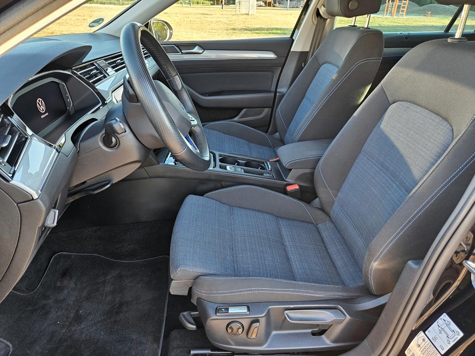 Volkswagen VW Passat Variant GTE | DSG | Navi | LED | ACC