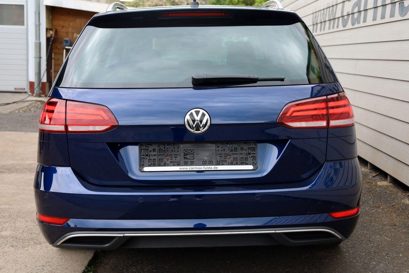 Fahrzeugabbildung Volkswagen Golf VII Variant Sound R Line ACC,LED,SH,Kamera